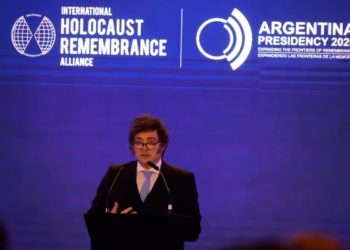 Milei encabezó un plenario para la memoria del Holocausto