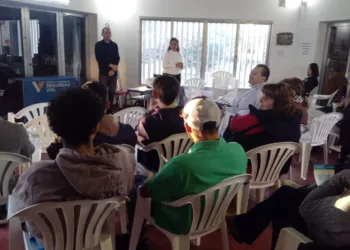 Vecinos de Morse asistieron a un curso para tramitar la licencia de conducir