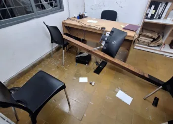 Denuncian roturas en la oficina del Cementerio del Oeste
