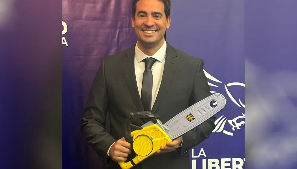El Gobierno anunció que Adrián Ravier será el nuevo vocero presidencial