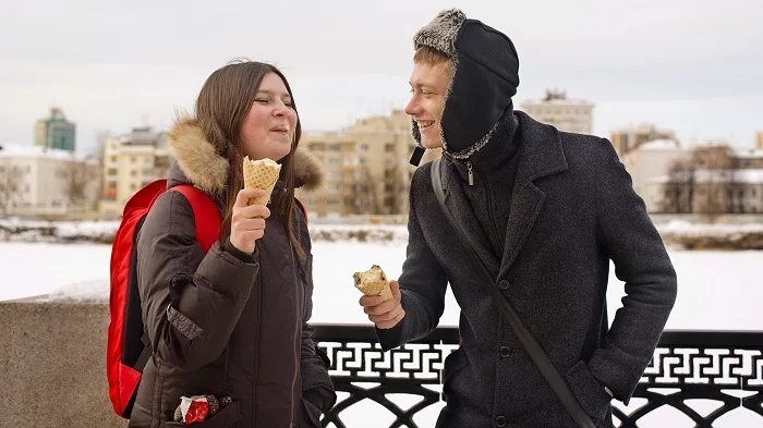 Beneficios de comer helado en invierno