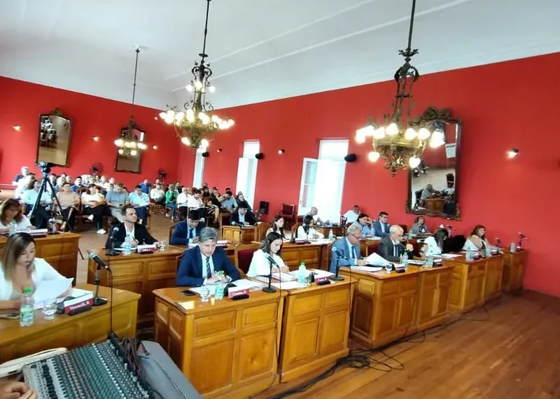 Aprobaron la solicitud al Gobierno provincial para limitar la comunicación en las cárceles