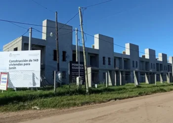 Lorio: “El tema de las viviendas se va a resolver con capitales privados”