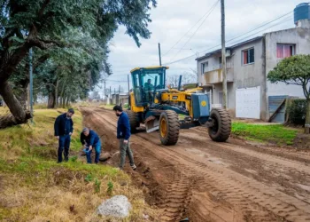 Obras hídricas y mejorado en barrios Ricardo Rojas y Emilio Mitre