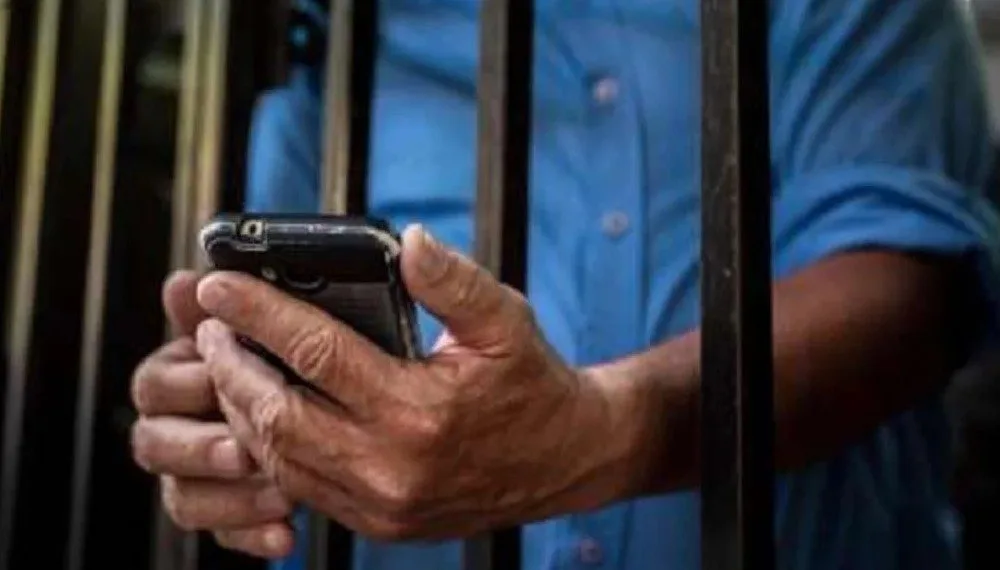 Nuevo proyecto para restringir celulares en cárceles bonaerenses