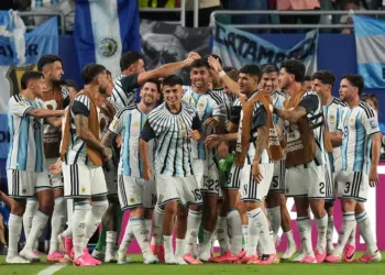 Argentina quiere instalarse en semifinales: va contra Suiza