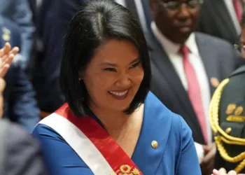 Juró Keiko Fujimori: “Iremos tras las mafias que financian el sicariato, el narcotráfico y la minería ilegal”