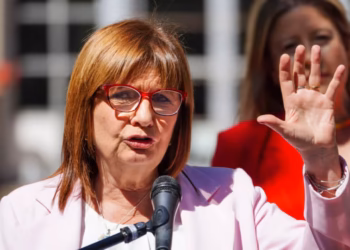 Bullrich: “La oposición usa el Mundial para hacer campaña anti-reelección”