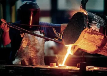 La pérdida de empleo registrado se profundiza