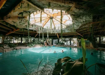 Un rincón inspirado en los cenotes mexicanos sorprende en la costa bonaerense
