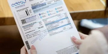 Guiño del procurador para prohibir el cobro de tasas municipales en boletas de luz y gas