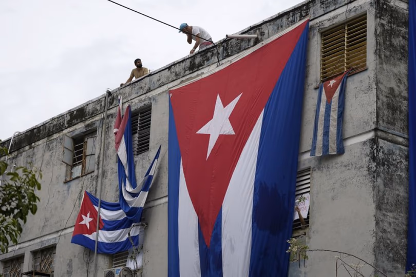 Cuba abre actividades económicas al sector privado