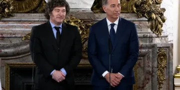 El doble rol de Santilli: misiones, ventajas y riesgos de una jugada con alto impacto en la Provincia