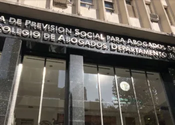 Grave denuncia contra de la  Caja de Previsión de Abogados