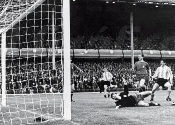 Argentina vs España: hace 60 años se enfrentaron por única vez en un Mundial