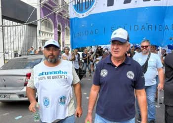 FATUN y ATUNNOBA exigen un incremento del 21,33% en la garantía salarial