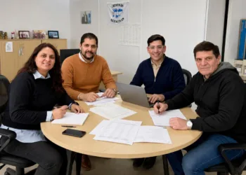 Anunciaron un aporte provincial de más de 100 millones de pesos para las escuelas
