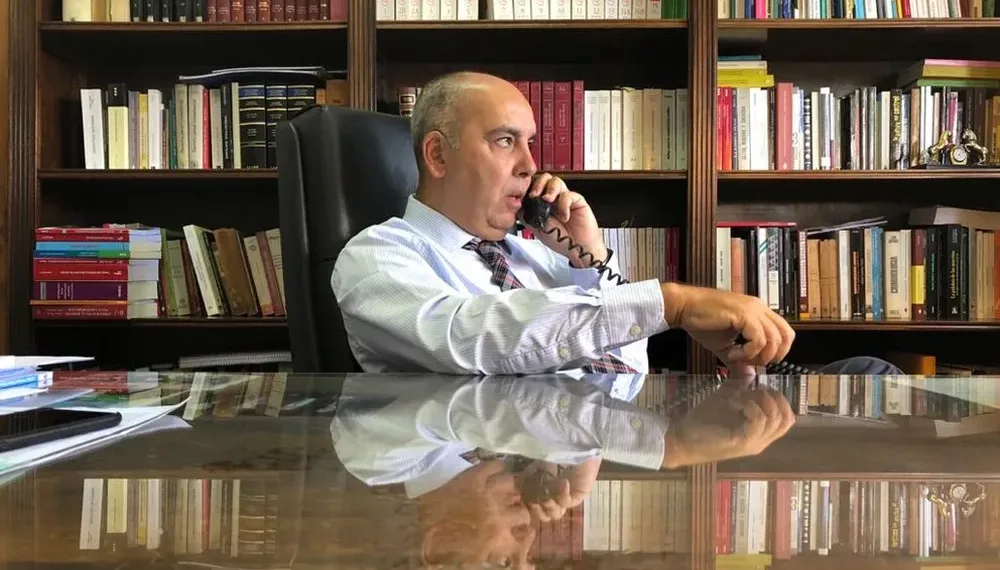 El juez Martínez de Giorgi apartó a las querellas en la causa $Libra
