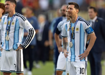 La Selección argentina regresa al país, pero sin Messi