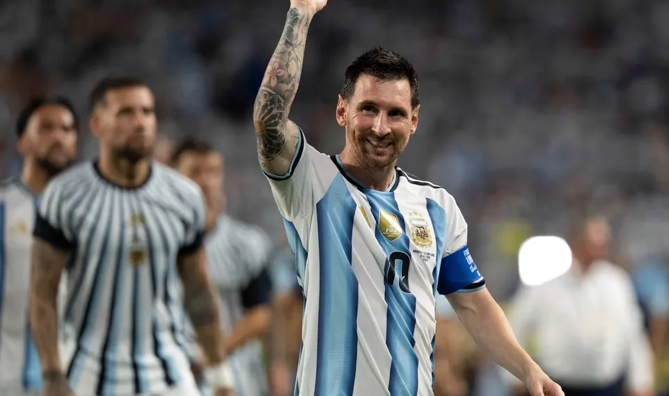 El enojo de Lionel Messi al término de la clasificación ante Cabo Verde