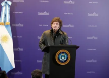 Milei pidió acelerar el achique de la zona fría