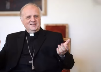 Llegó al país el nuevo nuncio apostólico y crecen las expectativas por una visita del papa León XIV