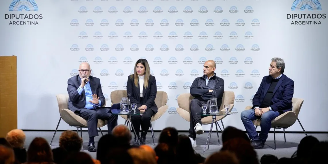 Oscar Ponce llevó al Congreso la defensa del Monotributo y advirtió sobre el impacto de una reforma tributaria