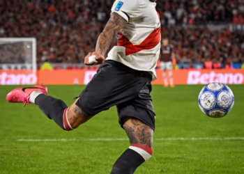 River, en crisis tras otra derrota: silencio institucional, autocrítica de Otamendi y un clima cada vez más caliente