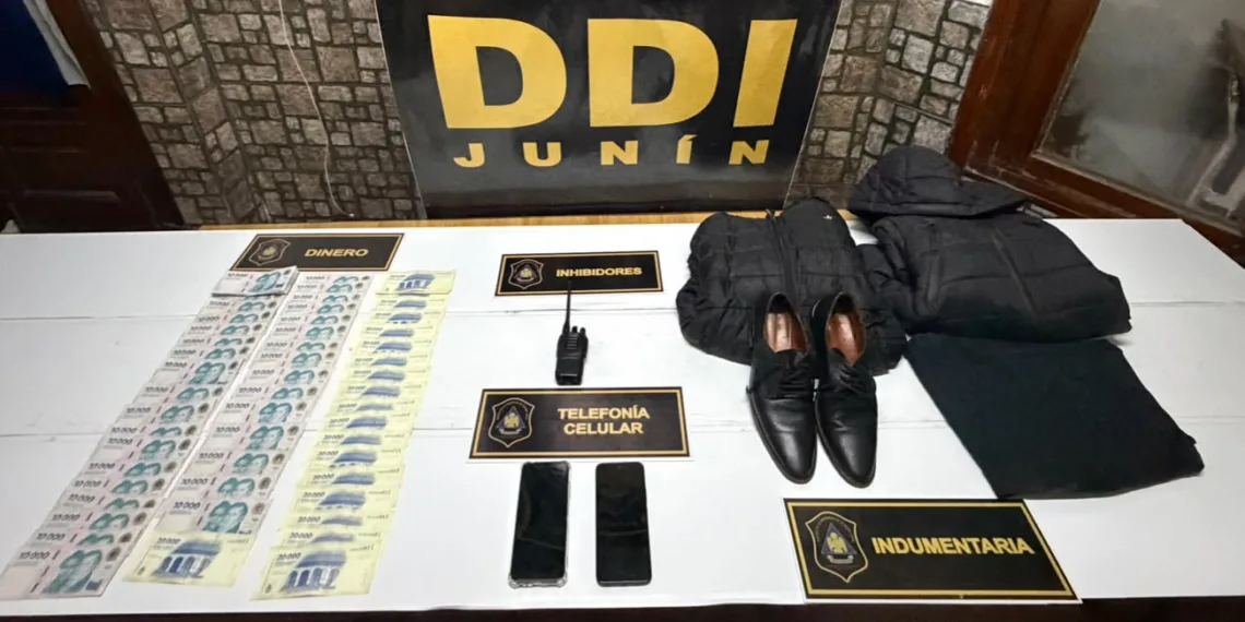 Dos hombres fueron aprehendidos por hurto con inhibidores de señal