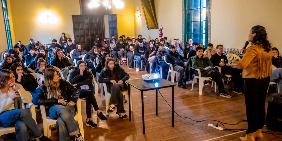 Curso obligatorio de seguridad vial para jóvenes que tramitan su primera licencia