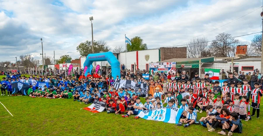 El Mundialito Itálico reunió a más de 250 chicos en el Club Ambos Mundos