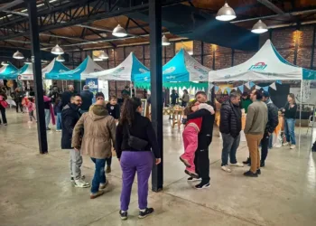 Mercados Bonaerenses: más de 20 productores locales en la primera edición