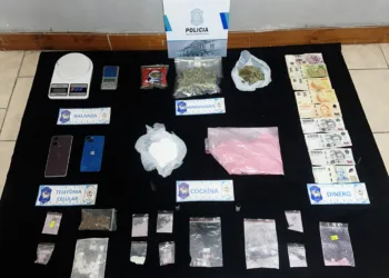 Secuestran gran cantidad de drogas de diseño, marihuana y cocaína