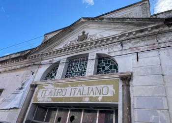 Tras más de dos décadas cerrada, resurge el interés por reabrir la sala del Teatro Italiano