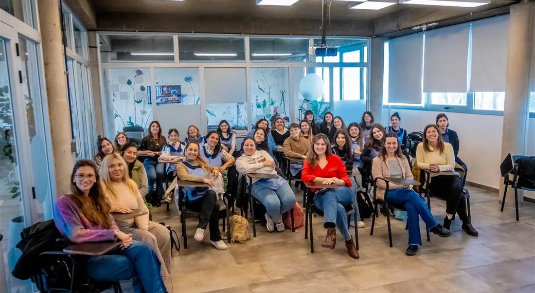 Jornada de trabajo para prevenir y detectar  situaciones de violencia y vulneración de derechos