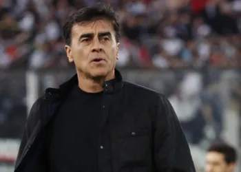 Reunión clave en Independiente: definen el futuro de Quinteros tras la eliminación en Copa Argentina