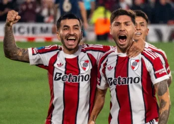 River despertó, venció a Argentinos Juniors y cortó una racha histórica