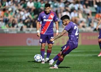 River se impuso ante Banfield en el inicio del interinato de Ponzio