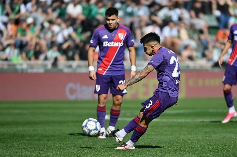 River se impuso ante Banfield en el inicio del interinato de Ponzio
