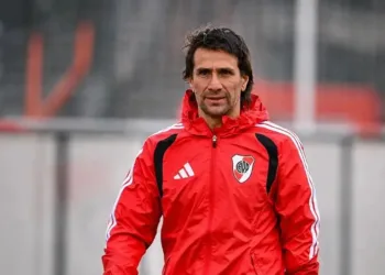 Un desorientado River visita a Banfield