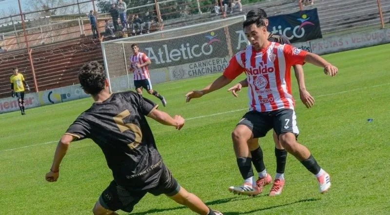 Torneo Regional: Rivadavia (L) venció a Mascherano en el estreno