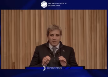 Caputo anunció nueva inversión RIGI y recordó que “Argentina ha sido arrasada en los últimos 25 años”