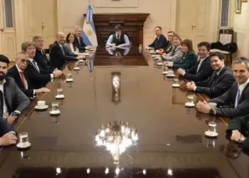 Milei volvió a la Rosada: reunión de Gabinete y análisis de la economía