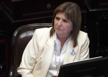 Bullrich, sobre el proyecto de propiedad privada: “Esta ley vino un poco endiablada”
