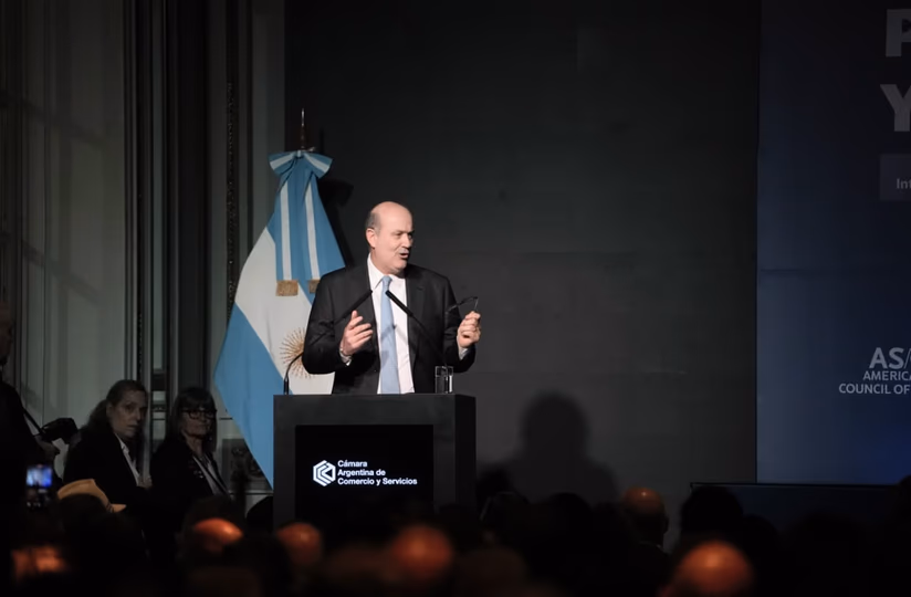 “Es cierto”: Sturzenegger admite pérdida de empleo formal