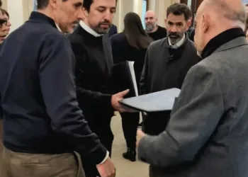Kreplak fue al Senado a defender dos proyectos del Ejecutivo pero la oposición lo cruzó por IOMA