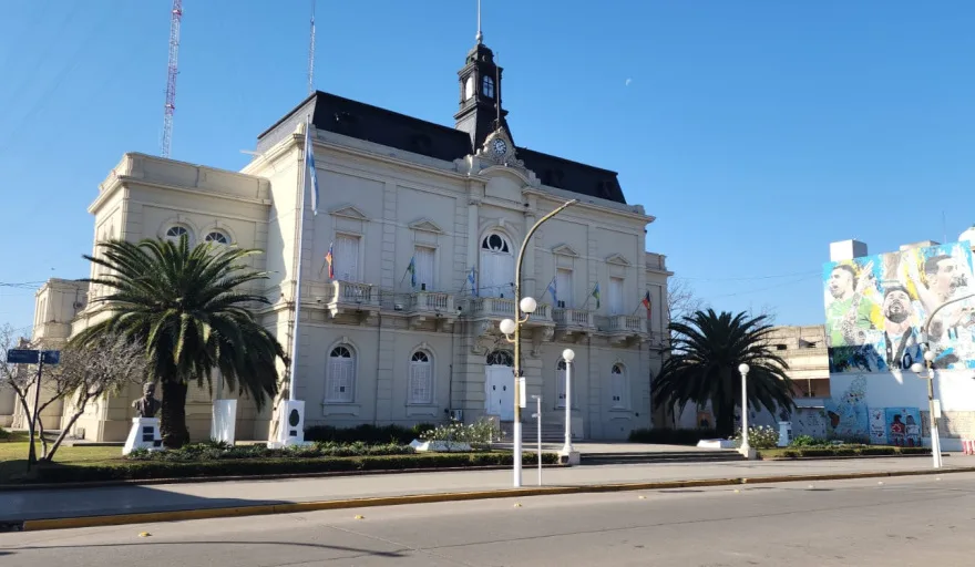 Trabajadores municipales de Chacabuco cobraron con 4% de aumento