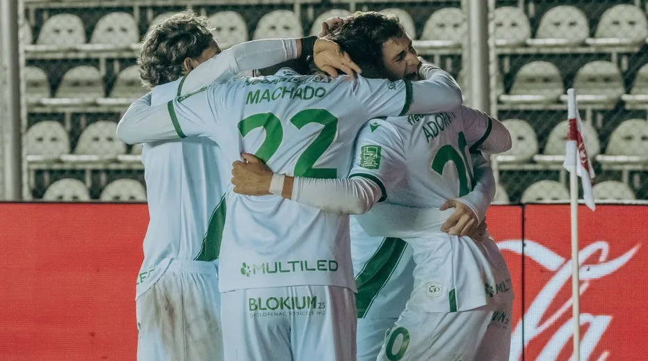 Banfield superó a Midland por penales y clasificó a cuartos de final de la Copa Argentina 2026
