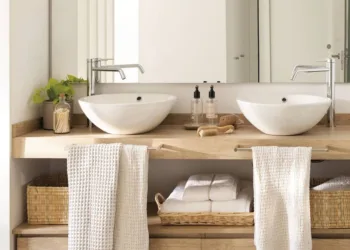 Los elementos en el baño para atraer la buena suerte y abundancia