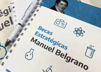El Gobierno aumentó la Beca Manuel Belgrano: a cuánto pasó
